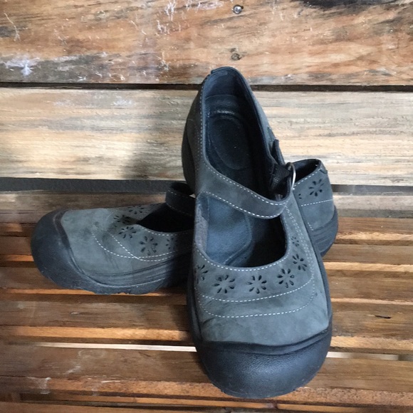 Keen Shoes - Keen Comfy Mary Jane style shoe